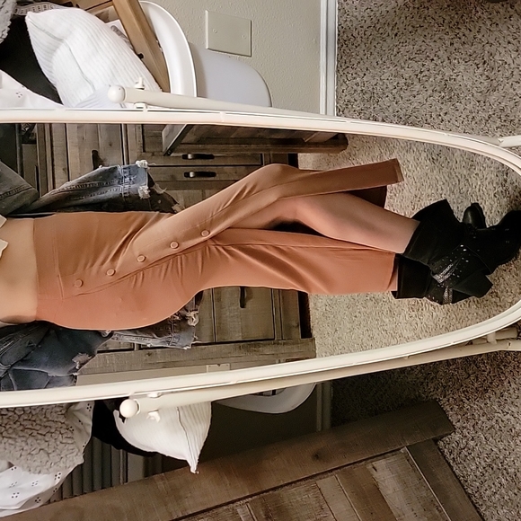 Mable Ribbed midi skirt - Picture 4 of 10